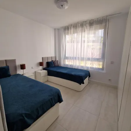 In Vanian Gardens Apartamento *